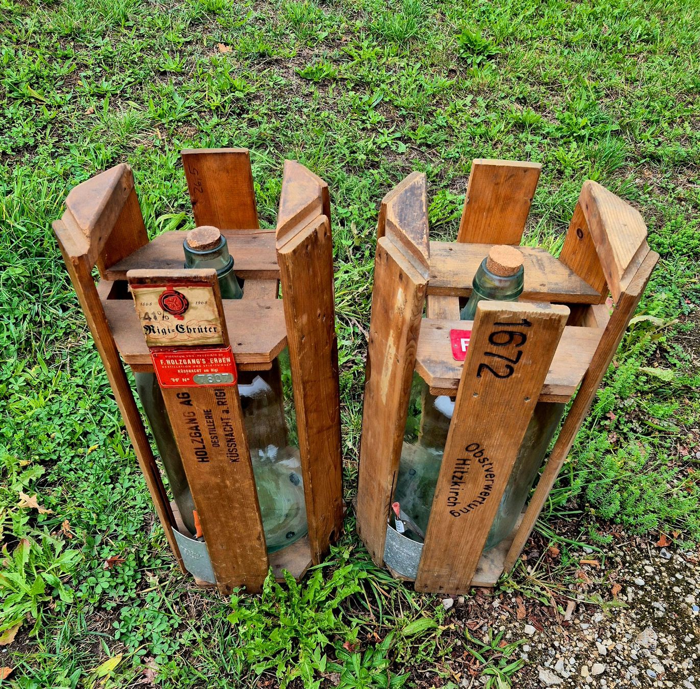 Sonstiges: Alte Schnapsflaschen – Gebraucht aus Auenstein von Y.C.