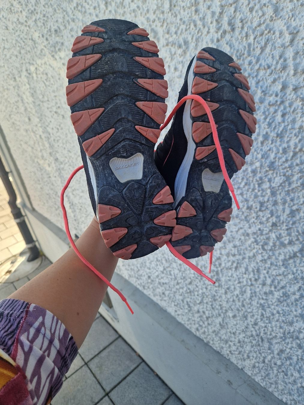 Skechers Scarpe da donna: damen skechers 40 – Usato da Zihlschlacht venduto da Sun25 2