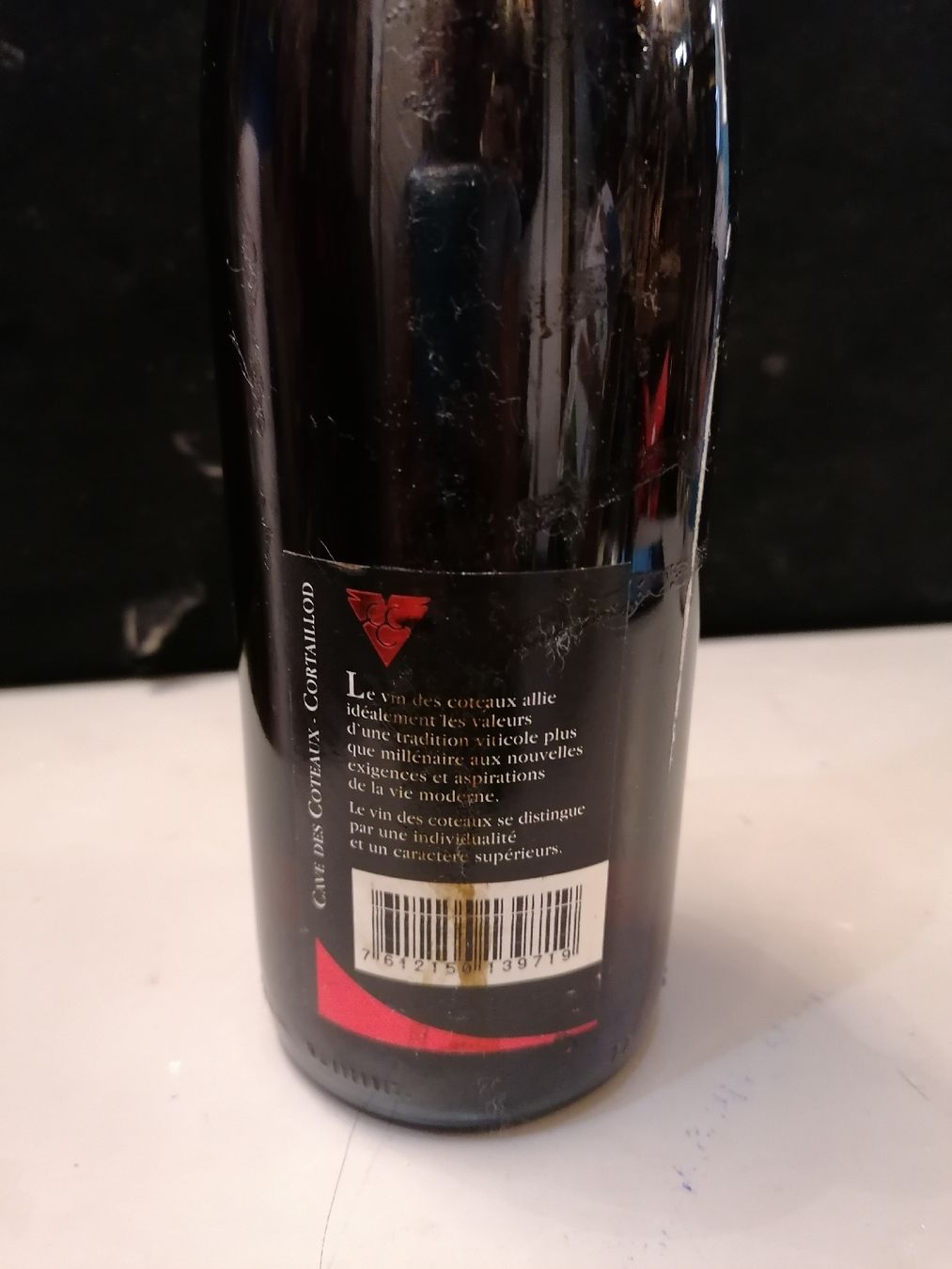 Vino: Oeil de Perdrix Neuchâtel 2002 Vin rouge AOC 75cl – Nuovo (secondo la descrizione) da Genève venduto da Leboucheoreilles 4