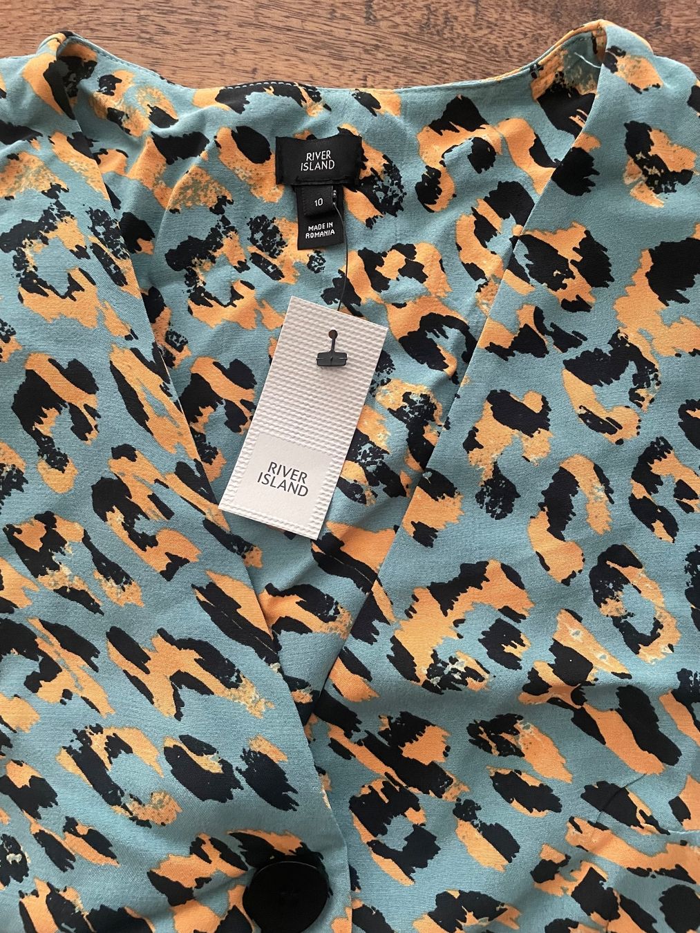 Chemisiers: Bluse River Island – Neuf avec emballage d'origine à Adliswil par miu_fnq6
