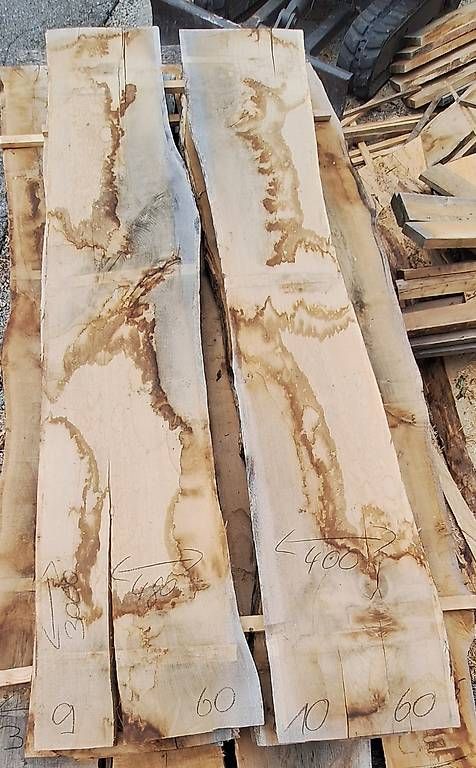 Articles en bois: Eichenbretter 60mm / 6 Stück / 3m – D'occasion à Waldkirch par bauprofi87