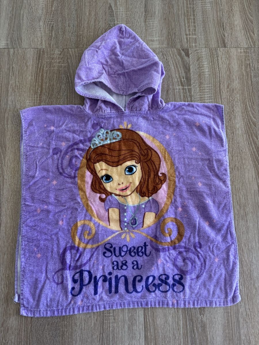 Disney Teli da bagno: Badeponcho – Usato da Ebikon venduto da Regipe
