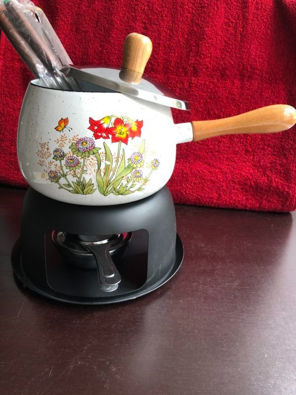 Set di piatti: Set fondue chinoise – Nuovo (secondo la descrizione) da La Chaux-de-Fonds venduto da Kisah