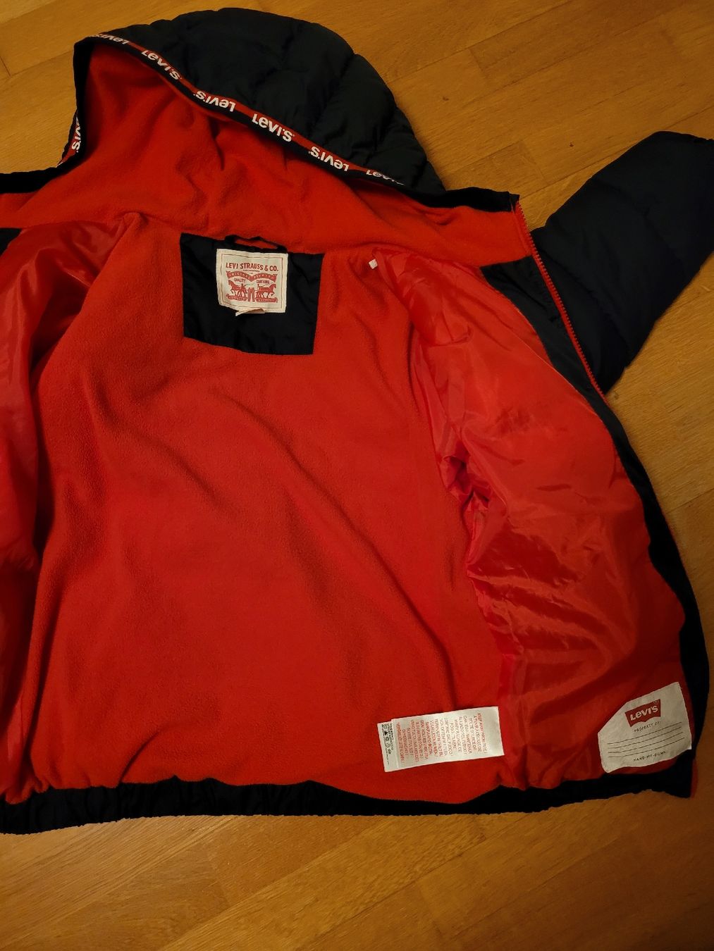 Levi's Giacche & Cappotti: Winterjacke Levi's Neu Gr. 164 – Nuovo (secondo la descrizione) da Biel/Bienne venduto da Aare5 2