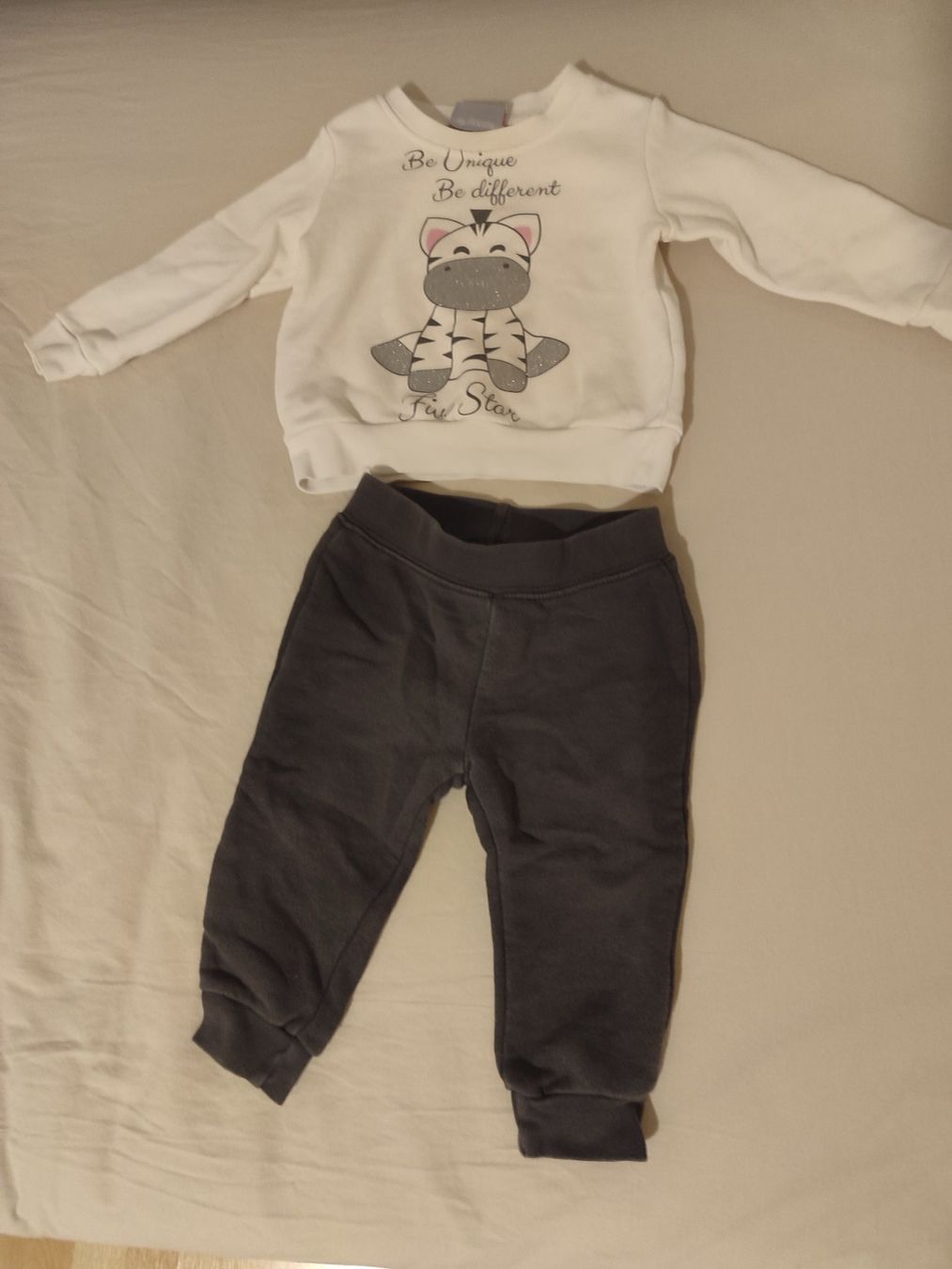 Kleiderpakete & -sets: Five Star Allouette Set 74 cm – Hose & Pullover – Gebraucht aus Winterthur von argy_7