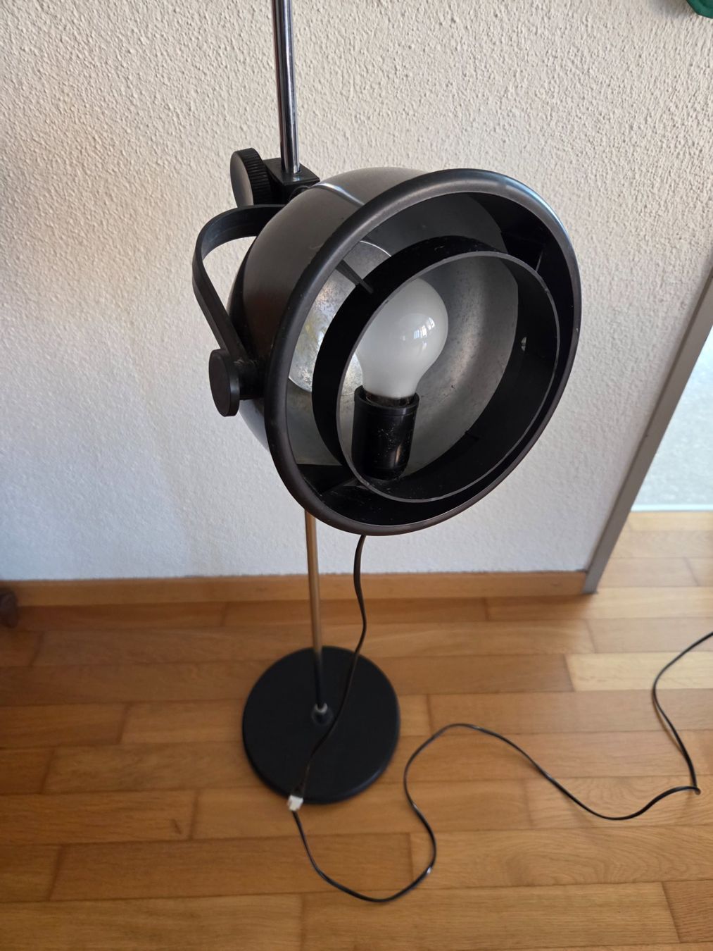 Lampes: Stehlampe - Studiolampe – D'occasion à Hünenberg par pma_dm5g