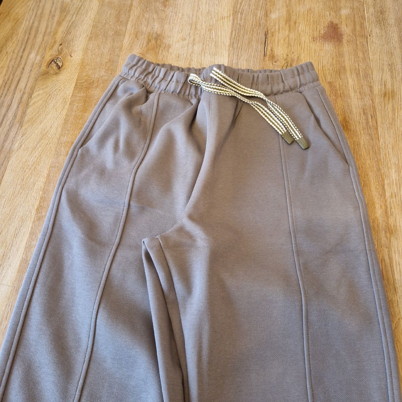 Pantaloni: Trendige Damen Stoffhose, GrösseS/M – Nuovo (secondo la descrizione) da Gwatt (Thun) venduto da Letzte-Chance-II 1