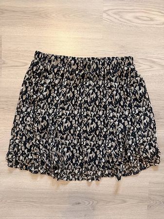 VILA Rock Gr. 42  ungetragen  schwarz/beige gemustert