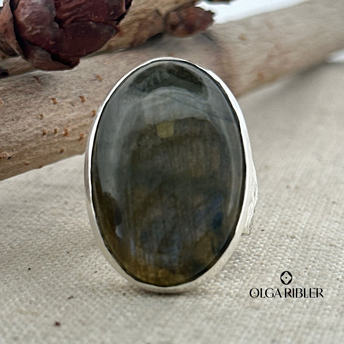 Olga Ribler Anelli: Labradorite Silberring Grösse 62 – Nuovo (secondo la descrizione) da Luzern venduto da Schmuckoutlet