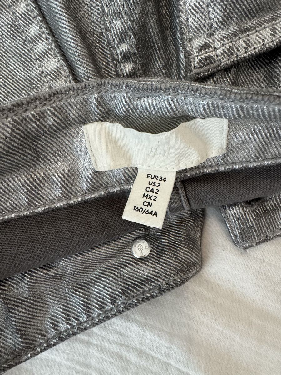 H&M Jeans: Silber Jeans H&M GR.34 – D'occasion à Aarau par beckywhite 1