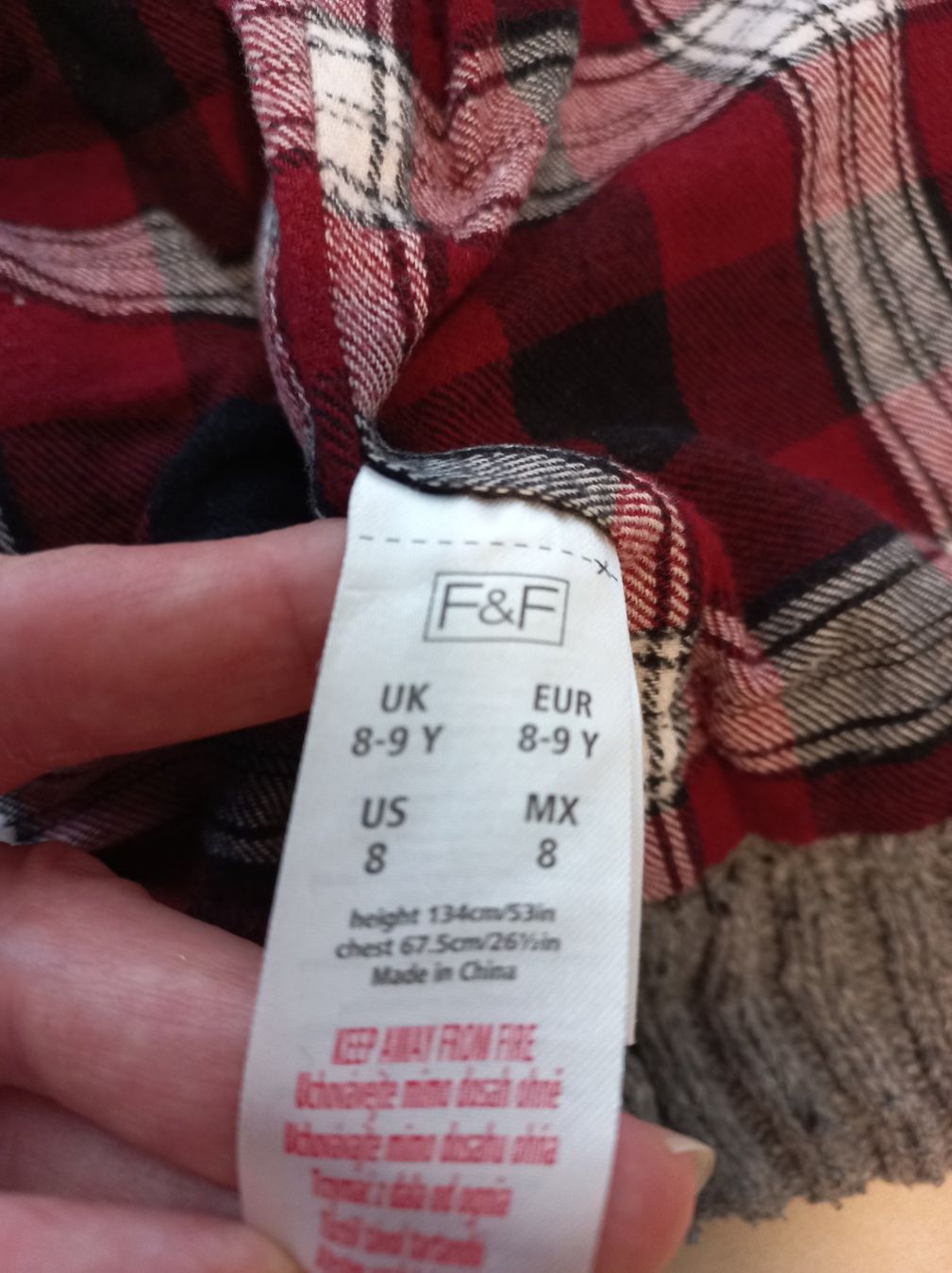 Maglioni & Felpe: Pullover mit Reisverschluss für Jungen – Usato da Dübendorf venduto da movana 1
