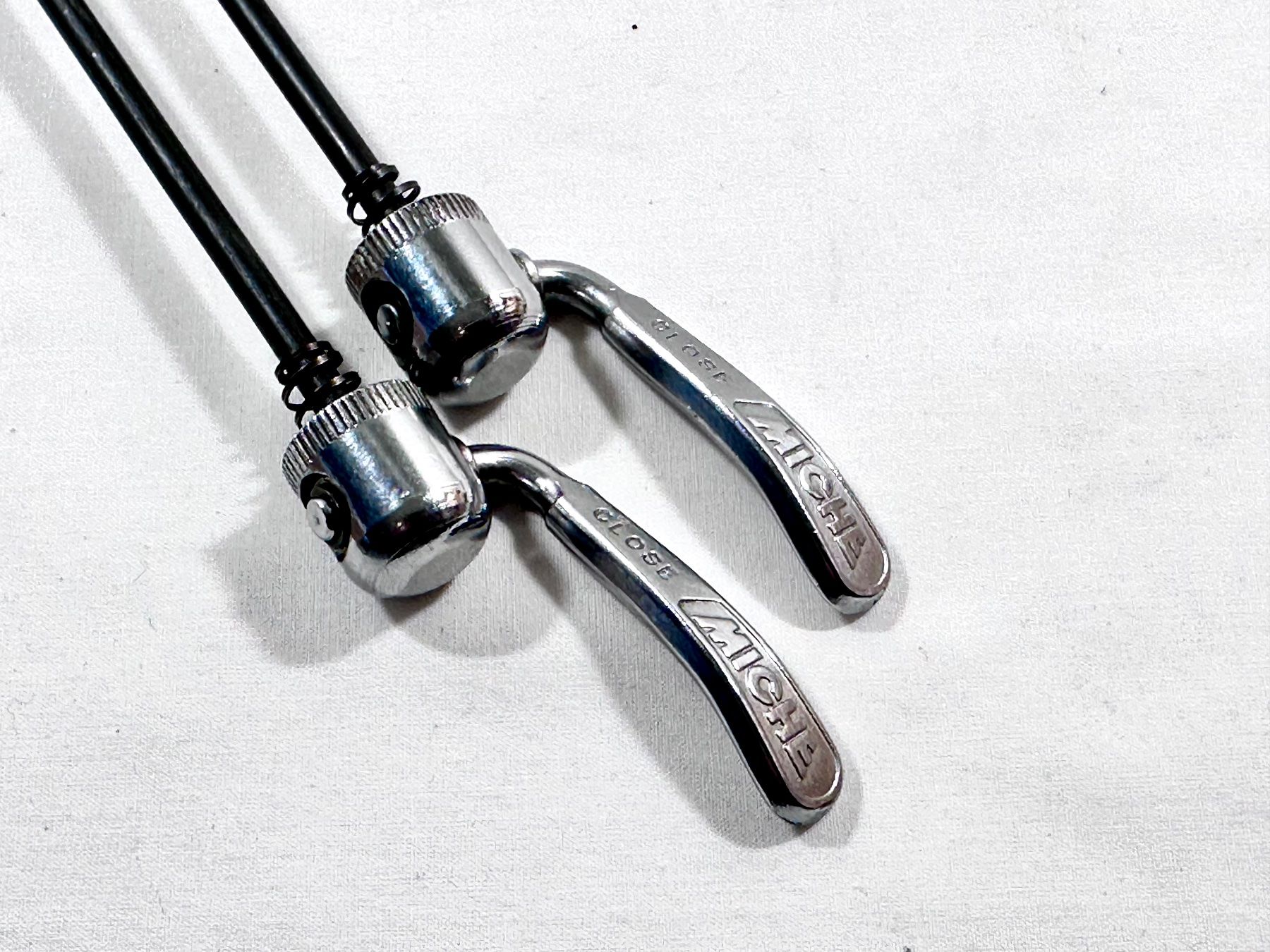 Pezzi di ricambio: MICHE Vintage Schnellspanner Set V+H 159 Gramm – Usato da Luzern venduto da bikeandbeltcom 1