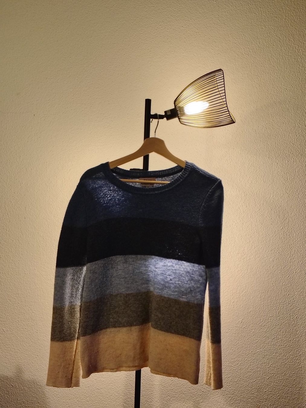 Pulls & Sweat-shirts: Wollpullover (KEW London) – D'occasion à Dättwil AG par dia_6cbv