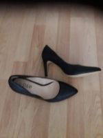 Schwarzer, eleganter und schlichter Pump's 39