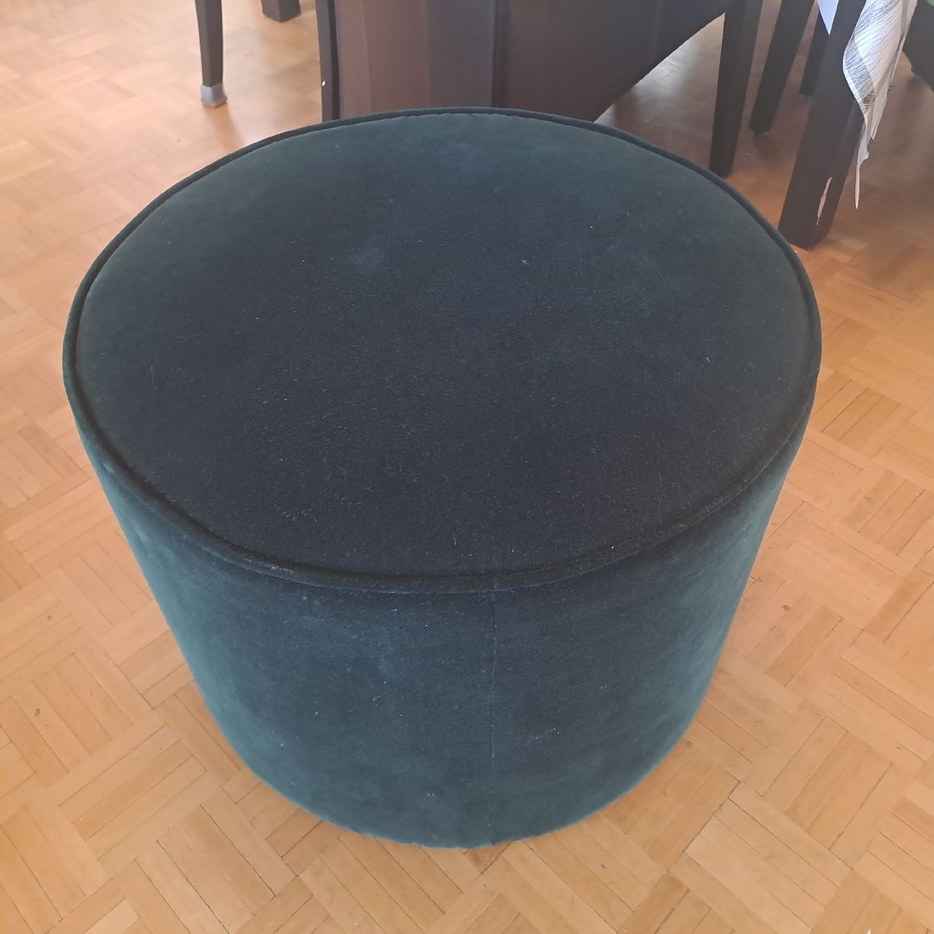 Hocker: Puff dunkelgrün velvet – Gebraucht aus Oberengstringen von ger_v5h5