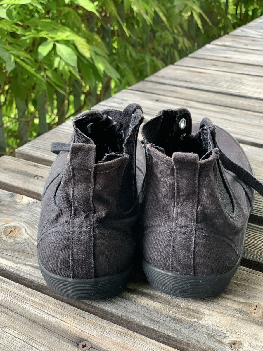 Damenschuhe: Schwarze Stoffschuhe – Gebraucht aus Uster von Flummi 4