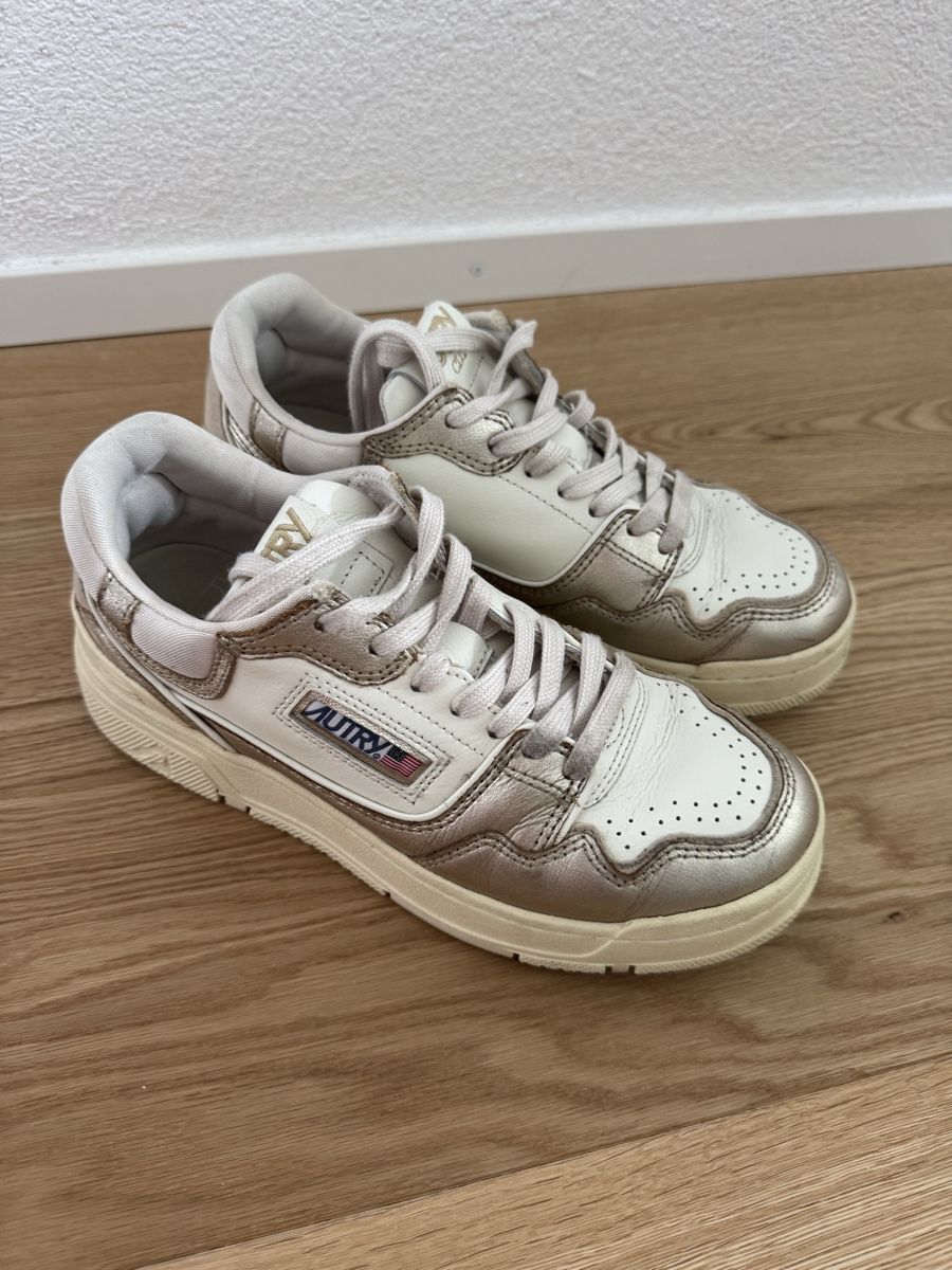Autry Scarpe da donna: Sneakers Autry bronze  – Usato da Puplinge venduto da Cechth