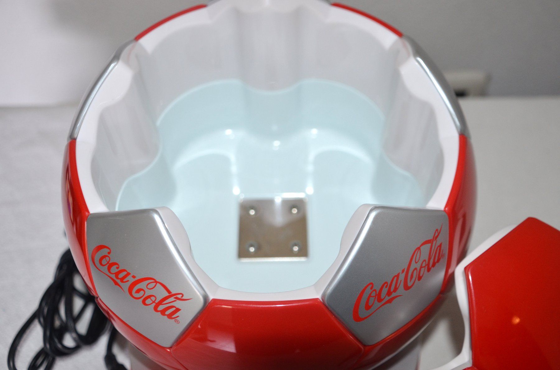 Coca-Cola Frigoriferi: Kühlschrank Coca Cola Cool  mini réfrigérateur – Usato da Collonges venduto da arashee 6
