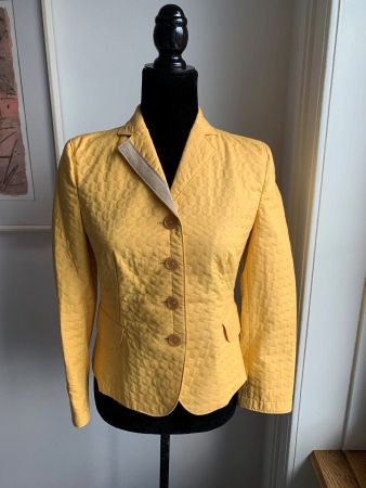 AKRIS: Neu/ungetragen - exklusiver gelber Blazer, 34