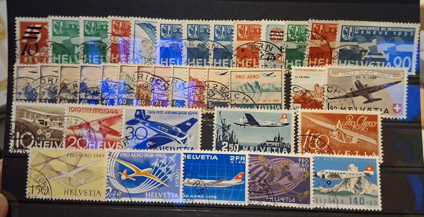 Tutti i francobolli: Flugpostlot Ab F16 diverses – Usato da Balgach venduto da SIMEON27