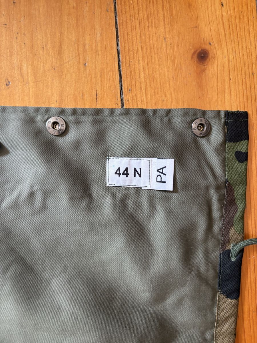 Armée suisse Uniformes: Swiss army kälteschutzjacke – Neuf (Voir description) à Novazzano par militaryautist 2
