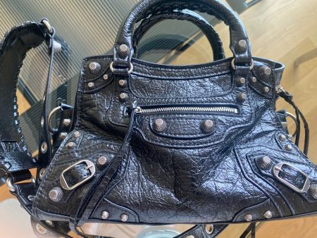 Stylische It Tasche in Schwarz
