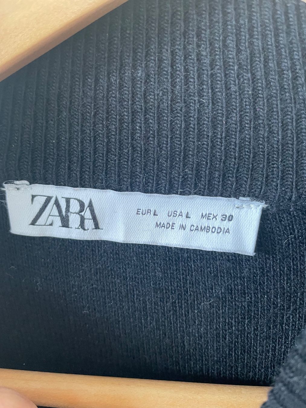 Zara Vestiti: Zara Strickkleid, Schwarz, Grösse L – Usato da Neukirch an der Thur venduto da bee88 1