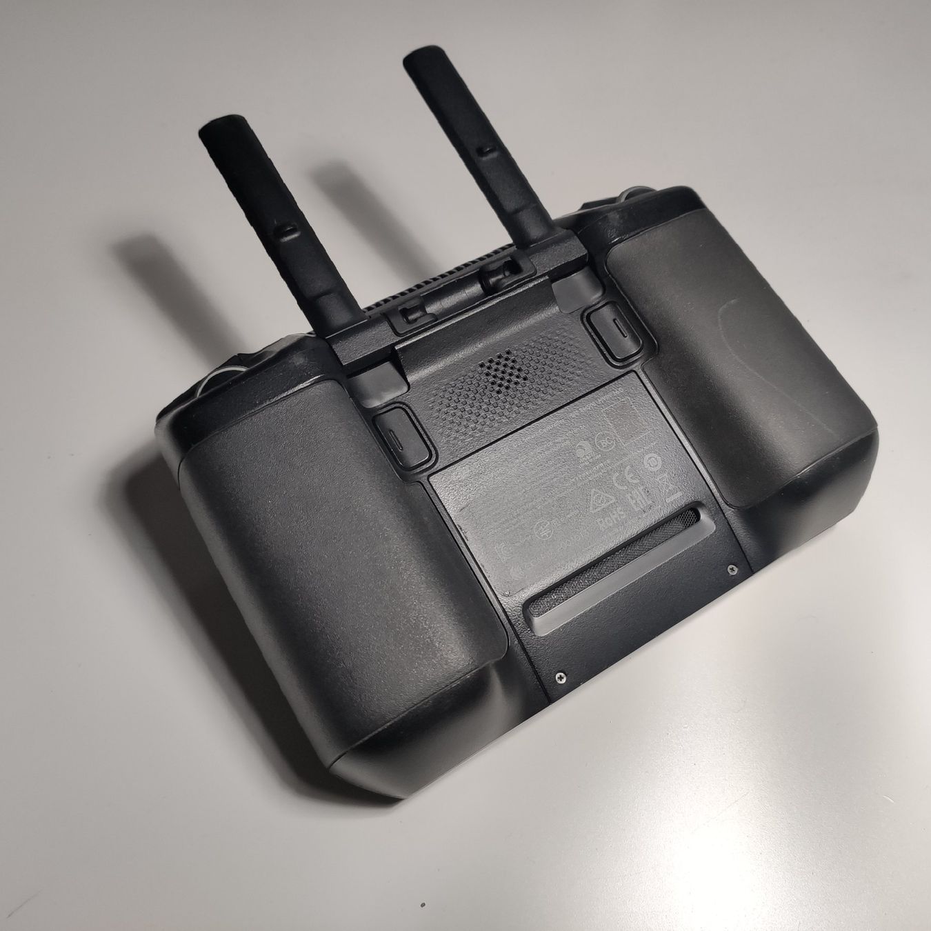 DJI RC Modellbau: DJI SMART CONTROLLER RM 500 (Kleiner Makel, sonst tiptop!) – Gebraucht aus Zürich von Biedermann23 4