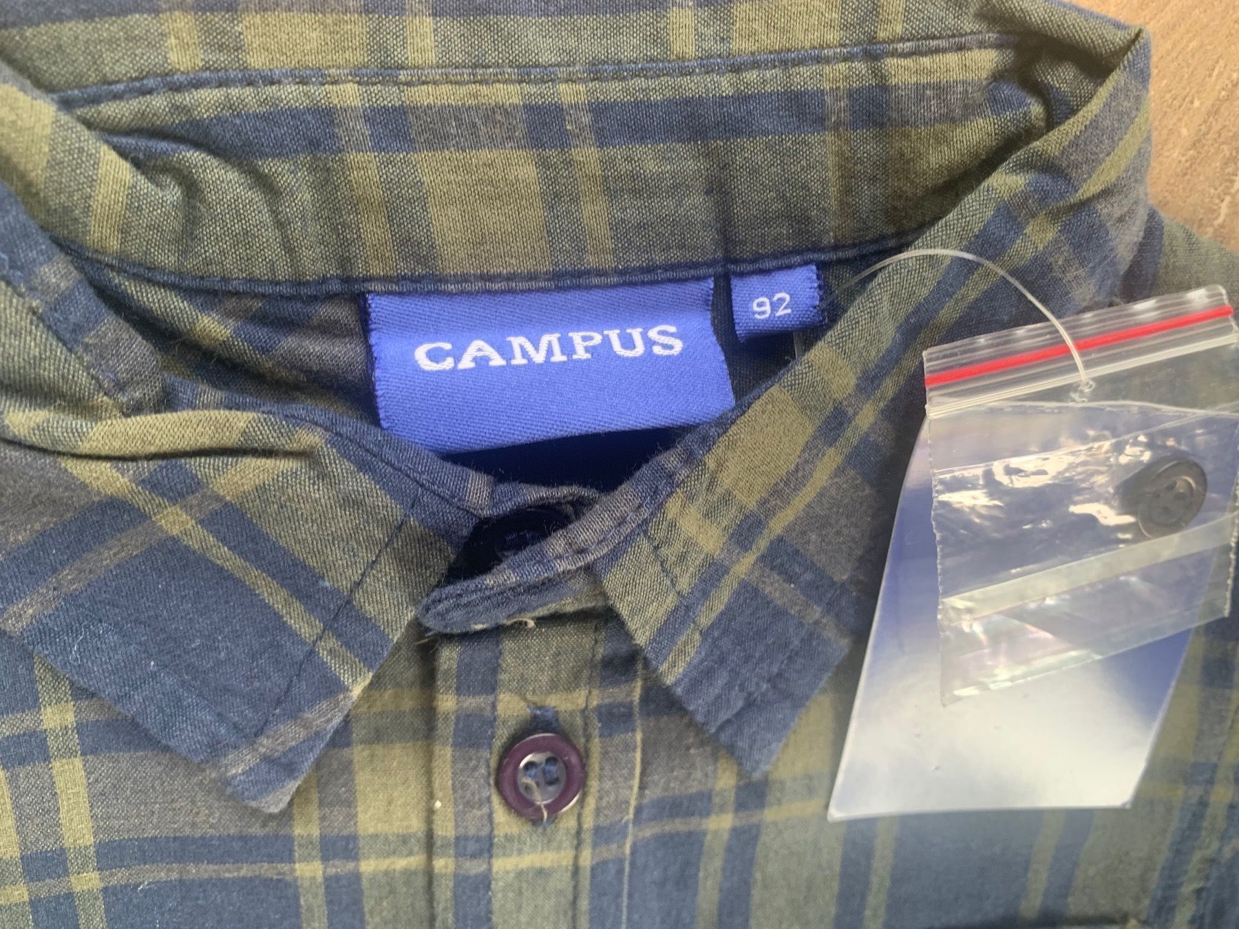 Camicie, Top & T-shirt: 92_Campus_NEU – Nuovo e nell'imballaggio originale da Versegeres venduto da kista