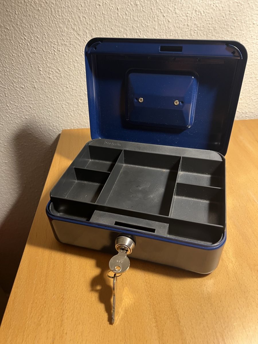 Registratore di cassa: Geldkassette von brabantia – Usato da Zürich venduto da bru12 1