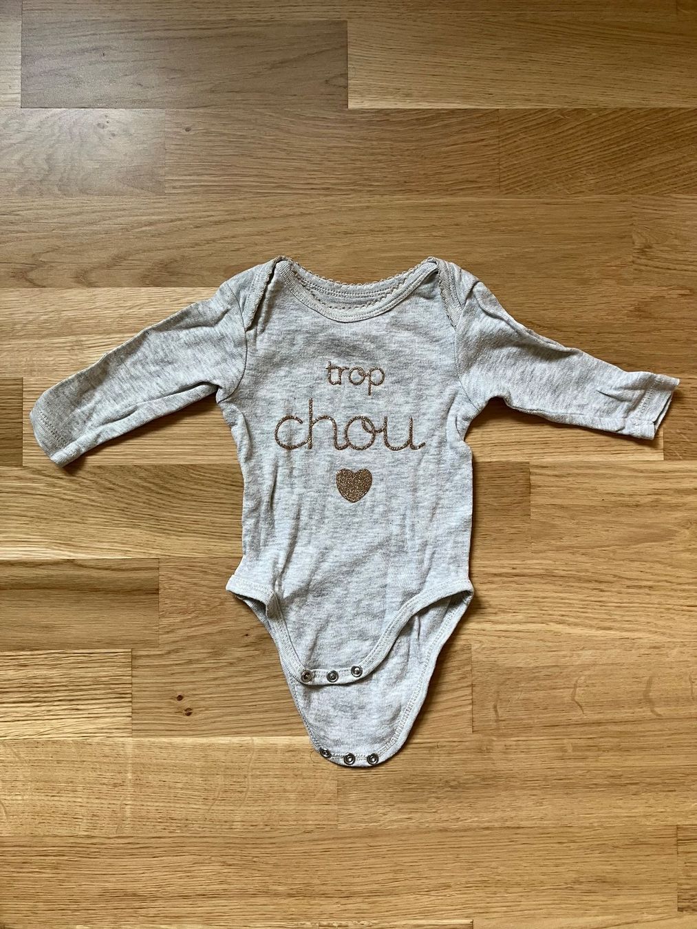 Biancheria intima: Body Gr. 50-56 "trop chou" – Usato da Urdorf venduto da Chrugitsch