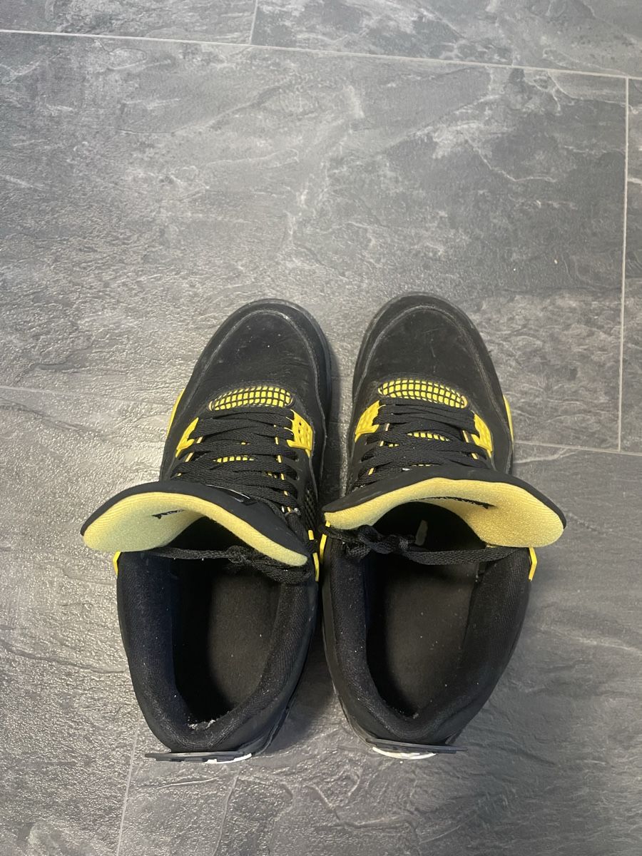 Herrenschuhe: Jordan 4 Thunder Grösse 46 – Neu (gemäss Beschreibung) aus Buchs SG von mar_ktz7 2