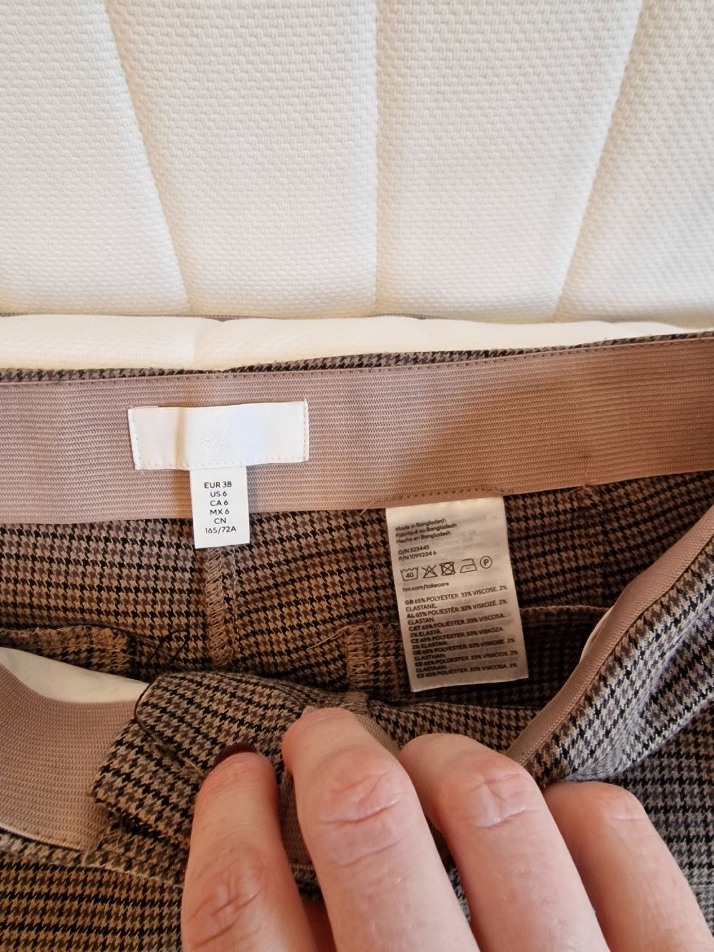 H&M Pantaloni: Hose british Style/ Hahnentritt – Usato da Winterthur venduto da Winti1993 1