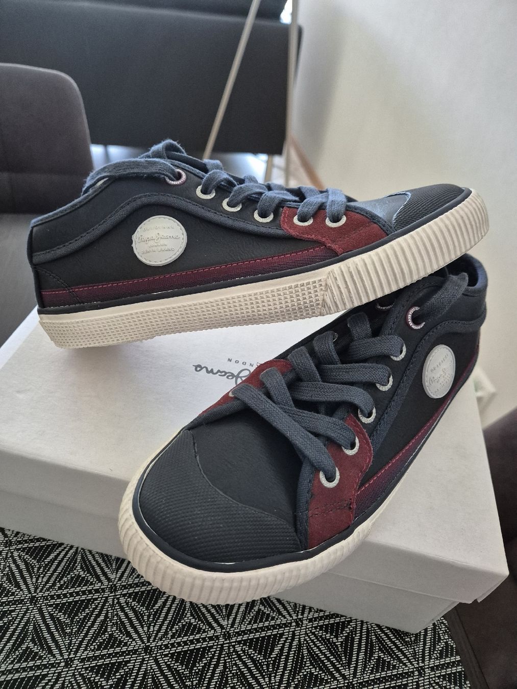 Pepe Jeans Schuhe für Jungen: Baskets Pepe Jeans, pt. 36 (neuves) – Neu (gemäss Beschreibung) aus Bussigny von Carugas