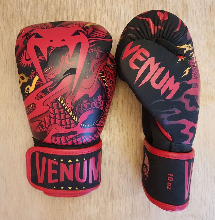 Pantaloncini a compressione Venum Dragon's Flight Nero/Rosso