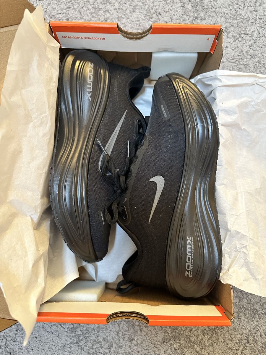 Nike Scarpe da uomo: nike vomero plus neu – Nuovo e nell'imballaggio originale da riehen venduto da ton_6f6c 1