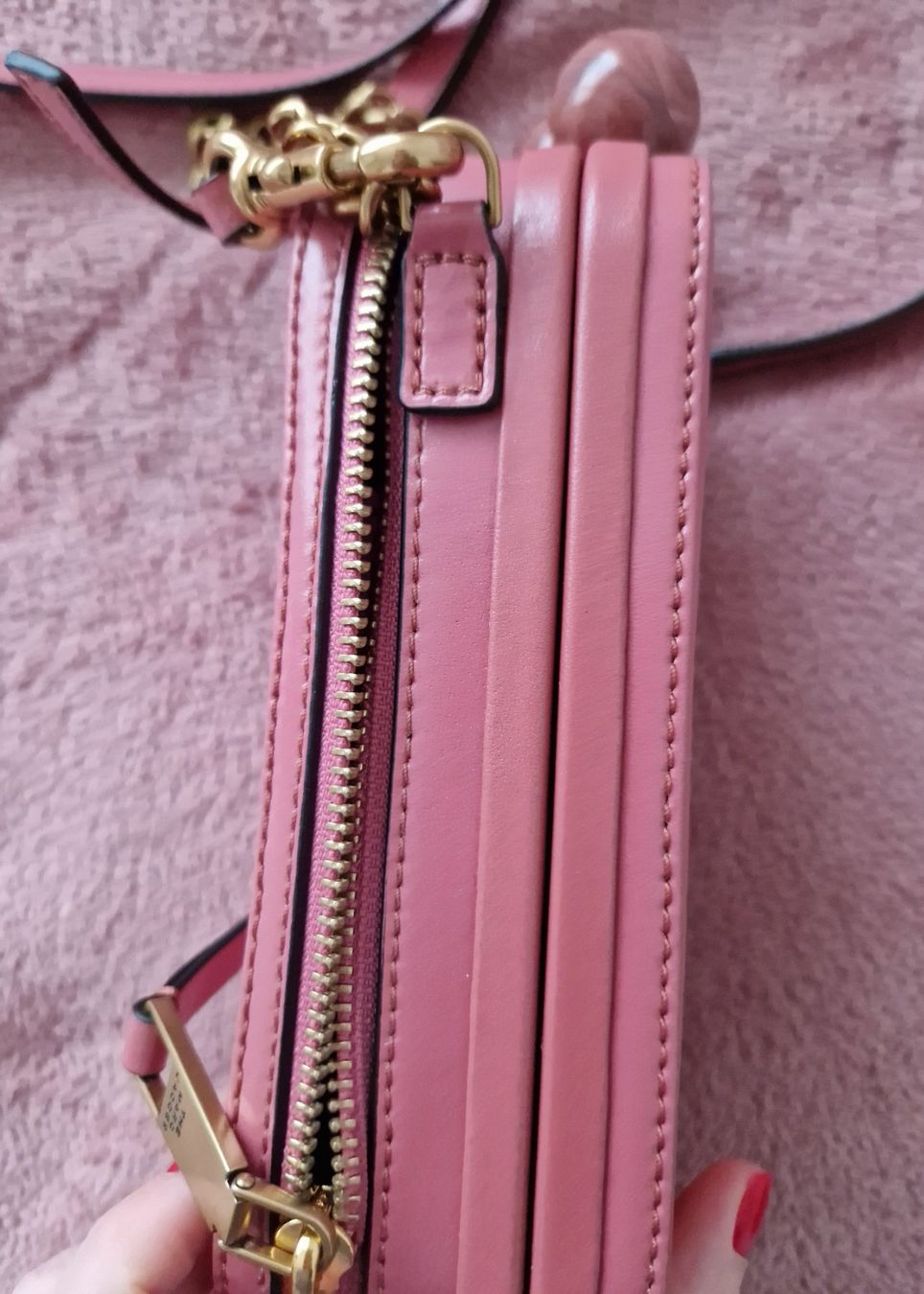 Marc Jacobs Borse da donna: Marc Jacobs Vanity Bag Lachsfarbe – Nuovo e nell'imballaggio originale da Erlinsbach SO venduto da ULIKH 5
