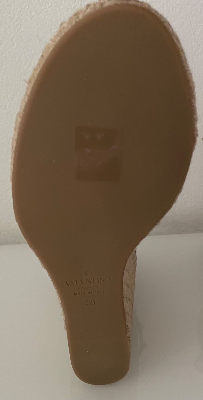 Valentino Scarpe da donna: Valentino Garavani Rockstud Sandalen Gr. 39 – Nuovo (secondo la descrizione) da Benken ZH venduto da Mistery5 4