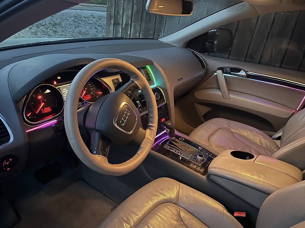 Audi Automobili: Audi Q7 7-Plätzer Ledersitze mit MFK – Difettoso da Wittnau venduto da Ricartutti 1