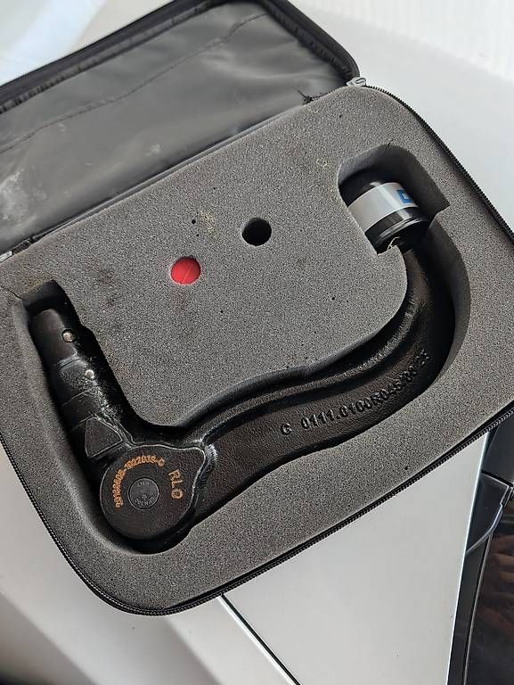 Attelages de remorque: Tesla Anhängerkupplung – D'occasion à Erstfeld par up. 3
