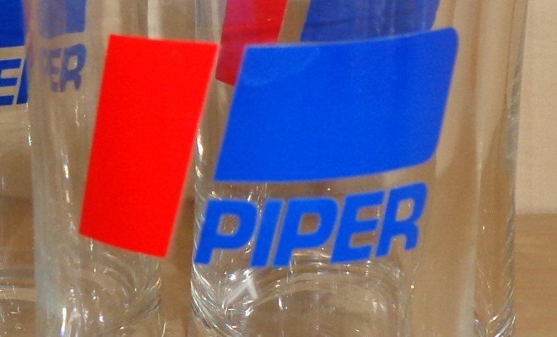 Gläser: aviation collection, Piper Aircraft glasses – Gebraucht aus Bussy FR von Plymouth1963