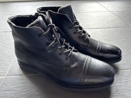 Bugatti Herren Stiefeletten schwarz Gr. 42 gefüttert