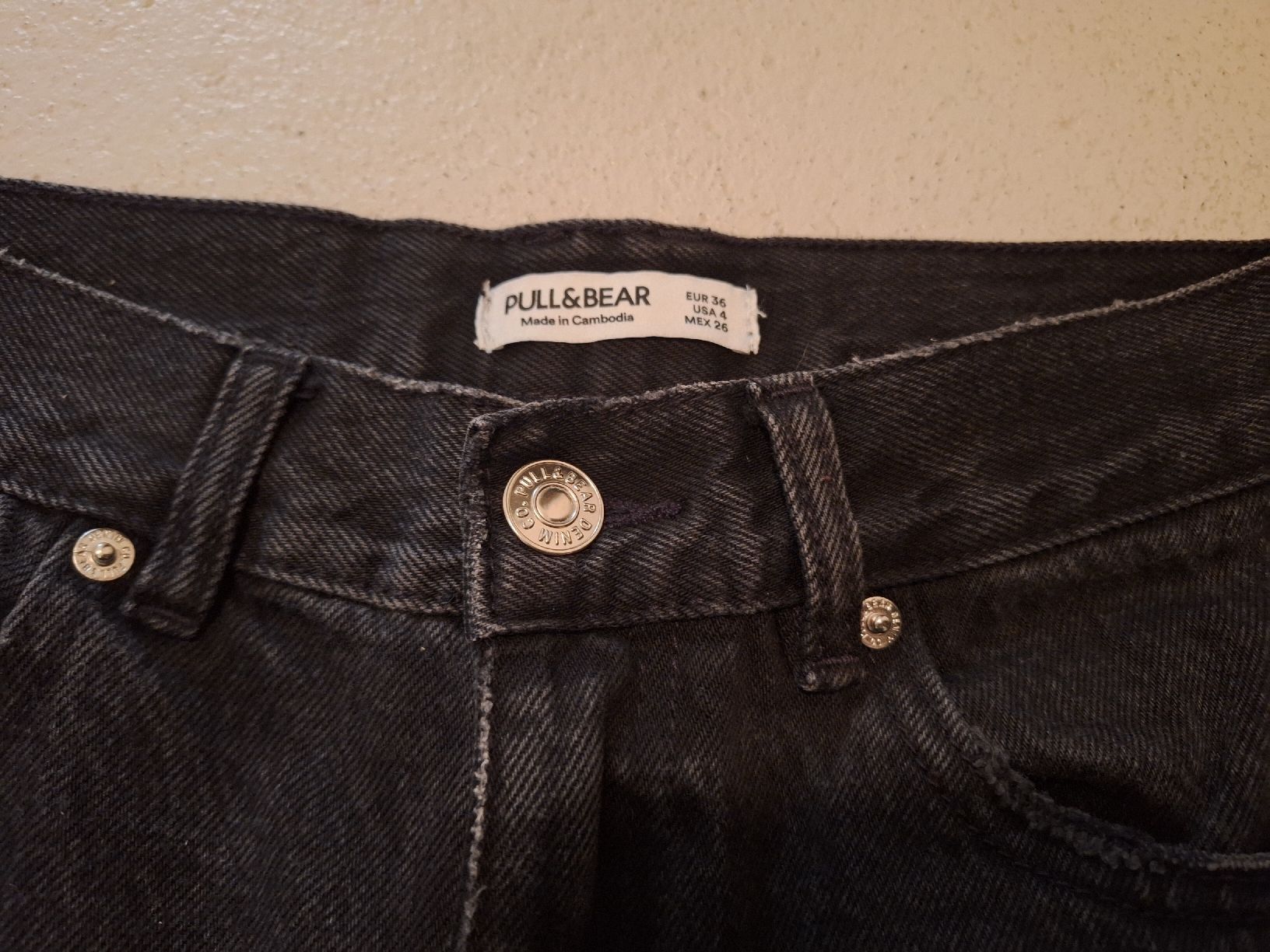 Pull&Bear Jeans: Jeans Pull&Bear schwarz Gr. 36 – Usato da Brittnau venduto da Norge77 1