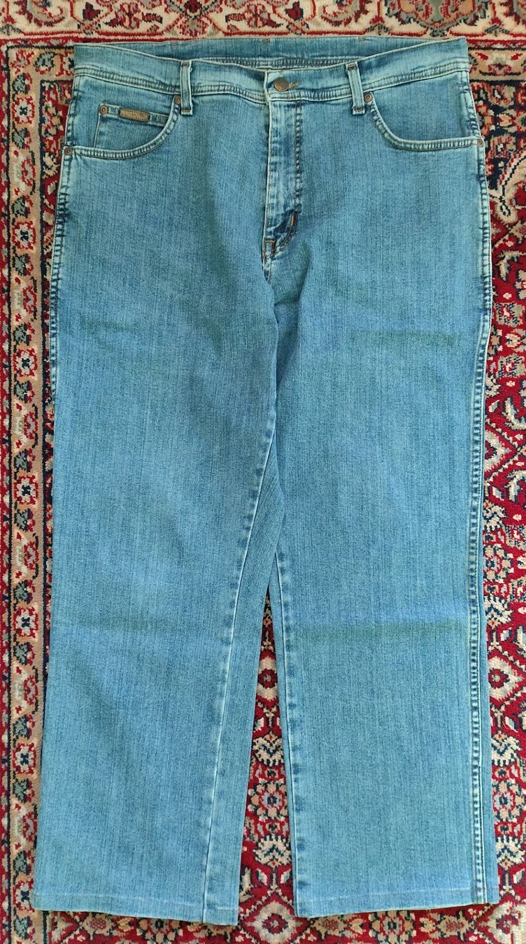 Wrangler Jeans: Jeans Wrangler W-36 L-32 Blaue bleu blu – Usato da Grandson venduto da proekt 2