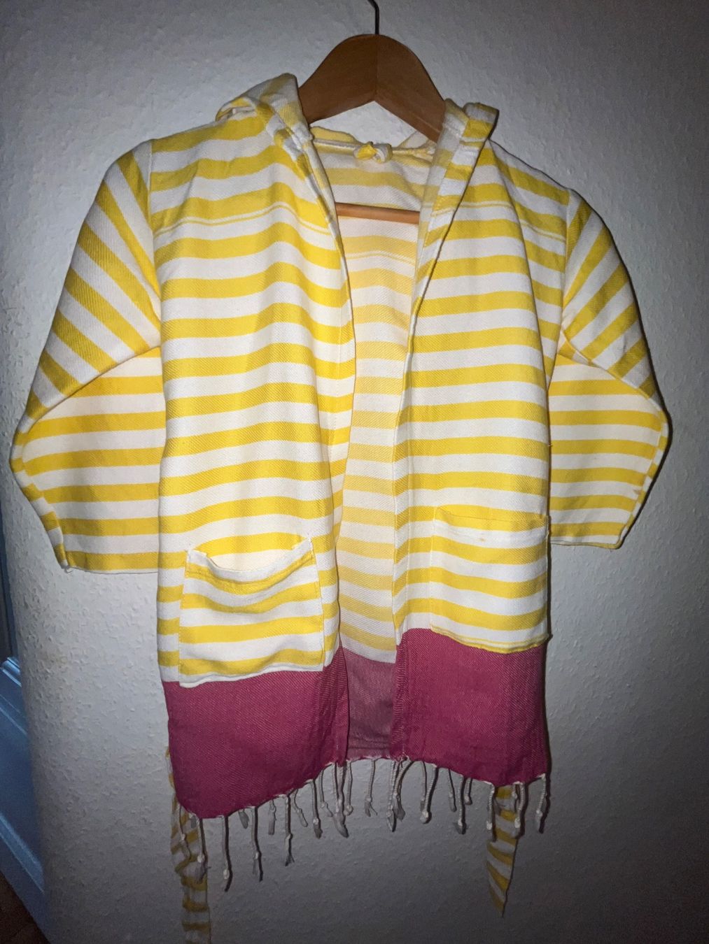 Accappatoi: Beach coat with fringes age 6-8 – Nuovo (secondo la descrizione) da Genève venduto da dmt_y25y 1