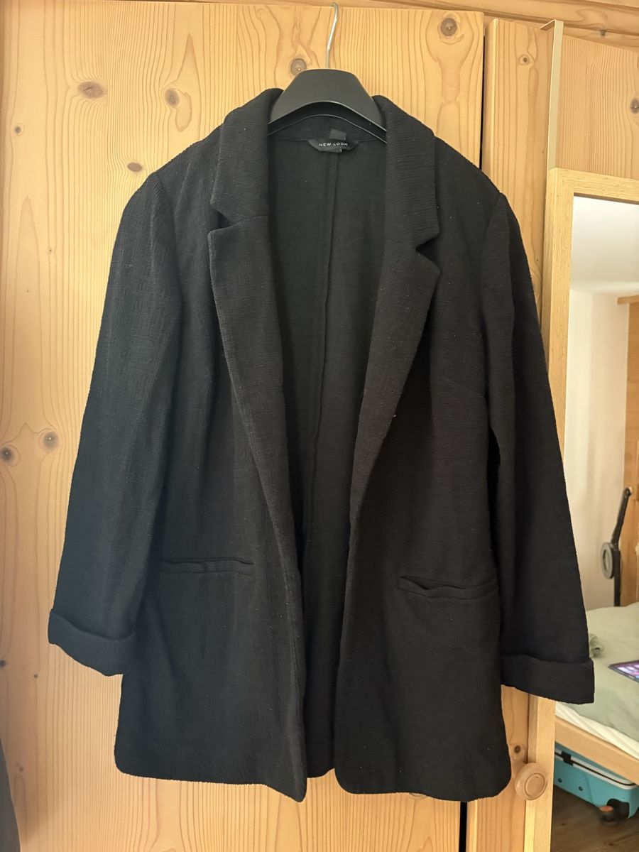 New Look Giacche: Schwarzer Blazer Gr. M New Look – Usato da Grindelwald venduto da Kikaa99