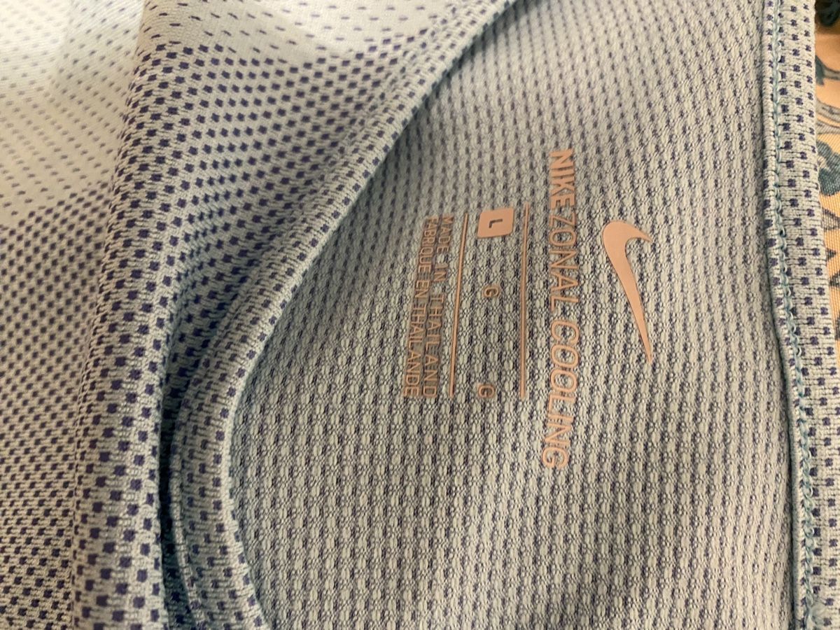 Nike Camicette: Sport Bluse NIKE Gr.L – Usato da Pfungen venduto da Sheki56 2