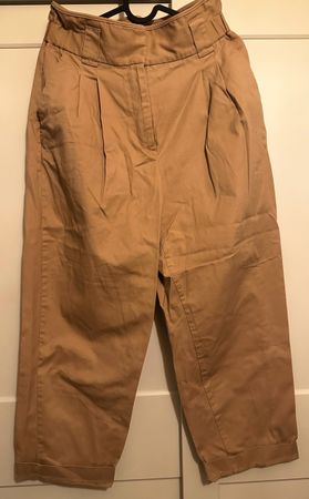 Brown/beige trousers
