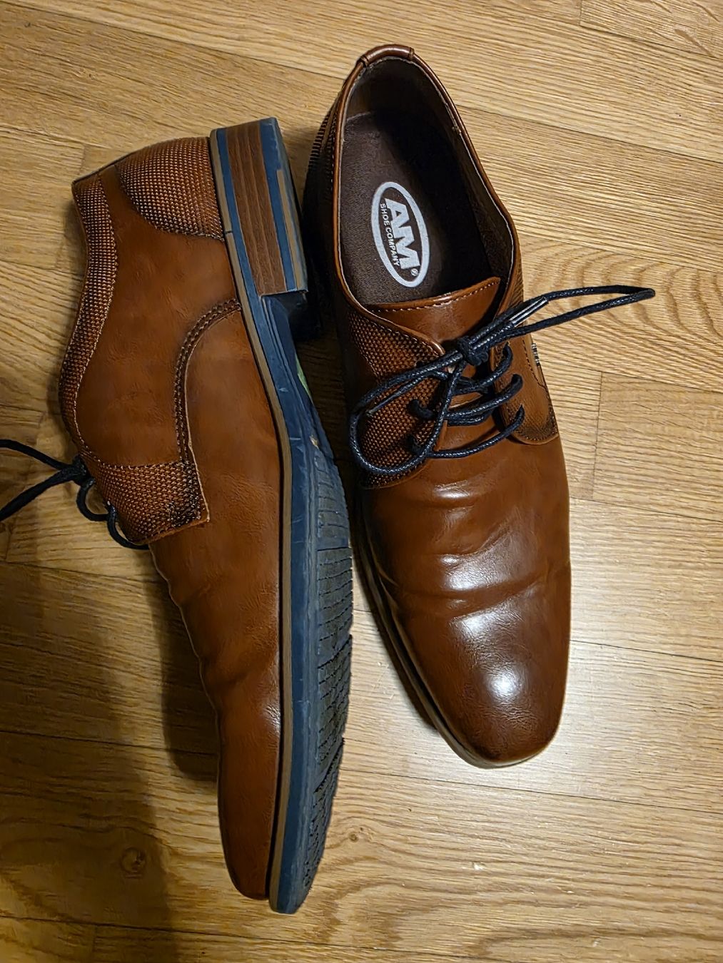 Scarpe da uomo: Lackschuhe – Usato da Wettingen venduto da Alidapi 1