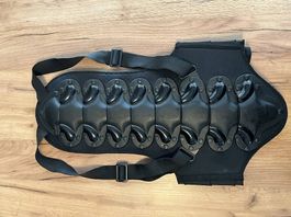 Protection dorsale moto